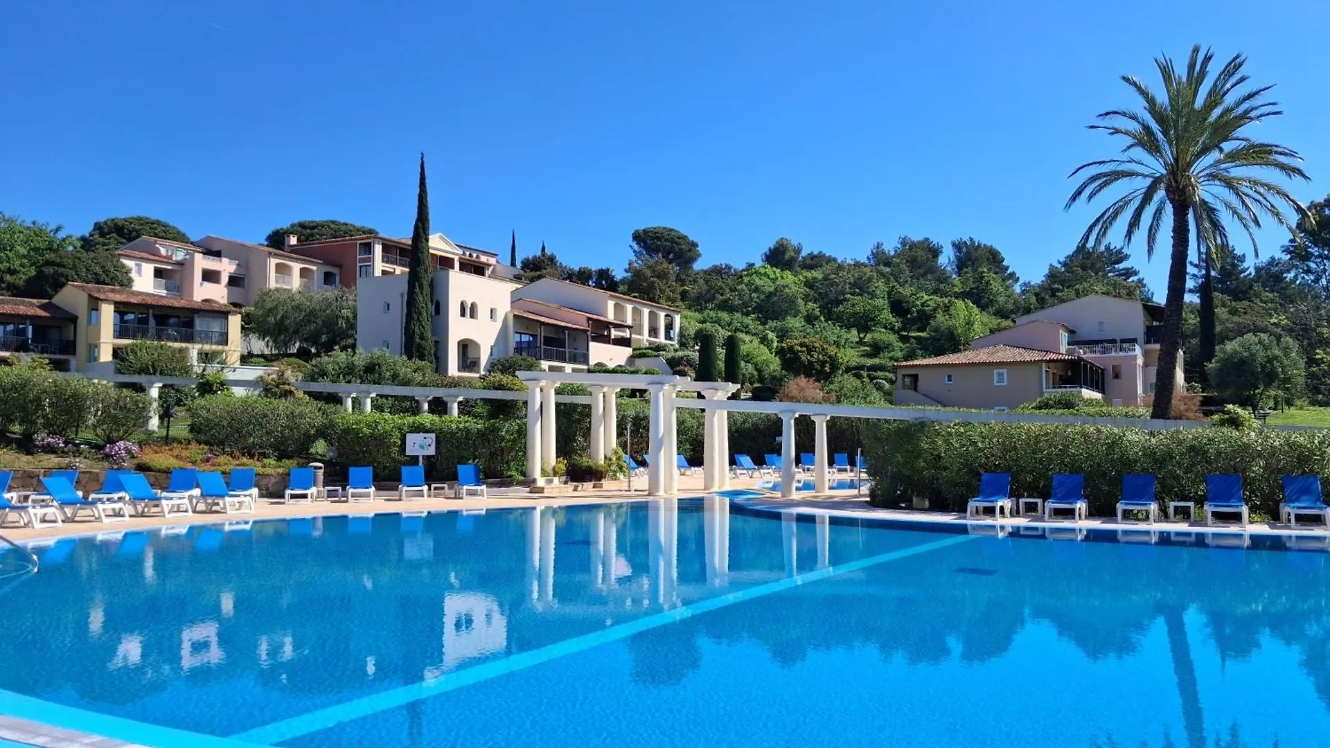 Joli Appartement Les Parcs De Grimaud - Piscine 0*,