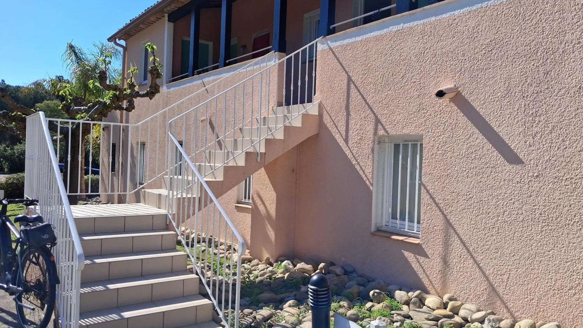 Joli Appartement Les Parcs De Grimaud - Piscine