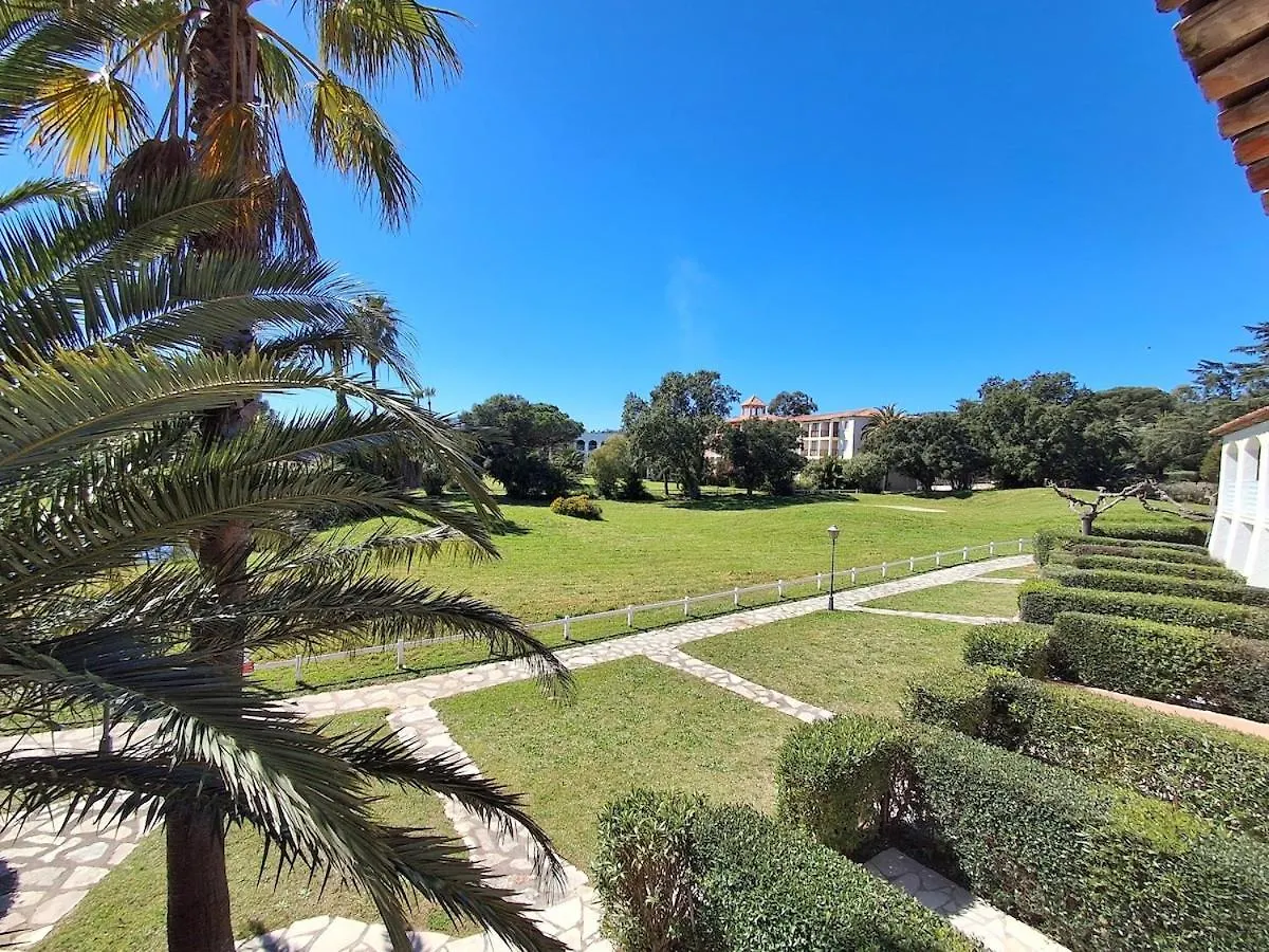 Joli Appartement Les Parcs De Grimaud - Piscine 0*,  France