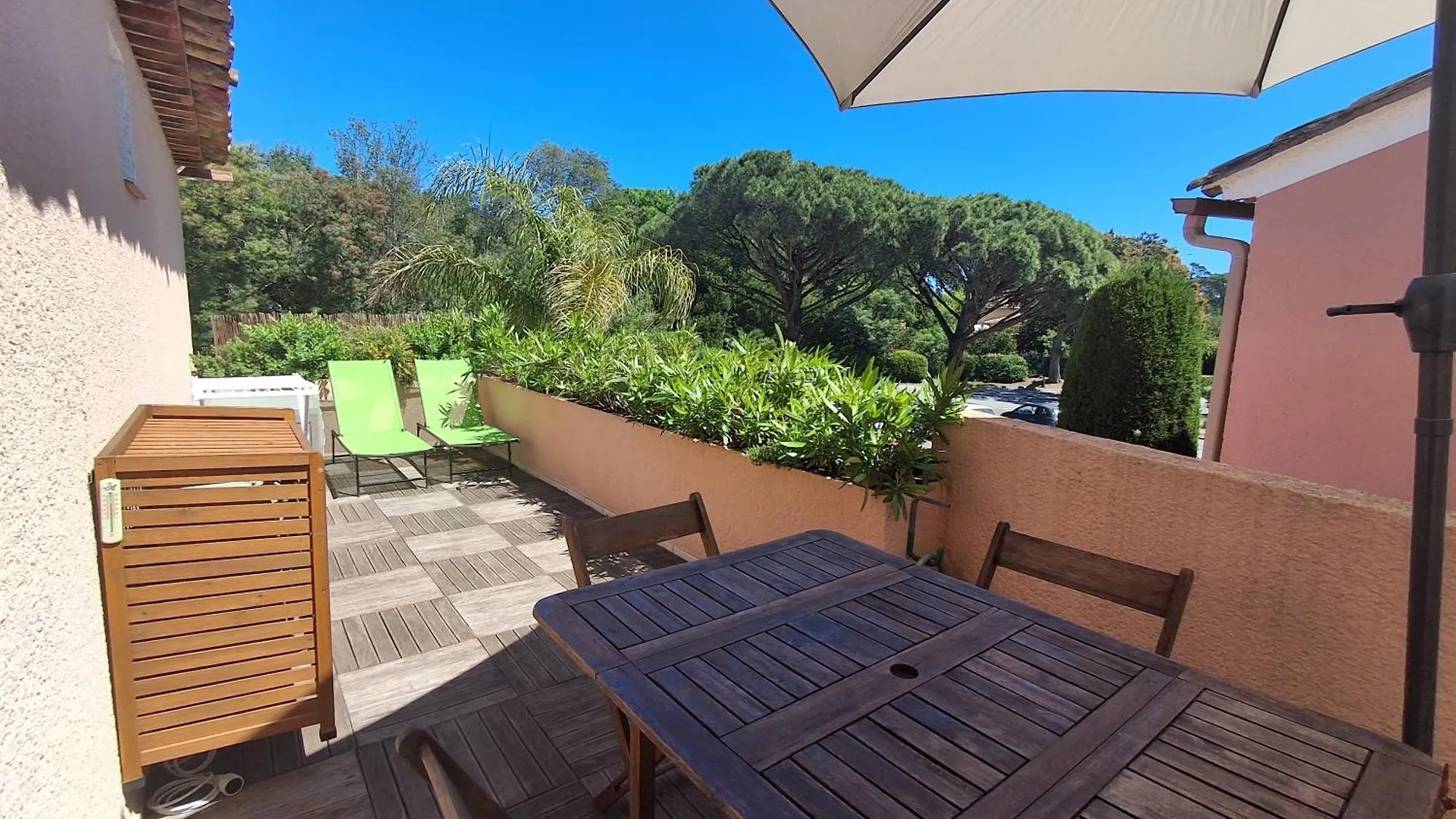 Joli Appartement Les Parcs De Grimaud - Piscine Apartment