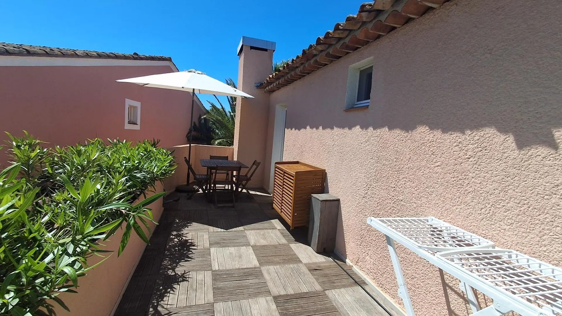 Apartment Joli Appartement Les Parcs De Grimaud - Piscine France